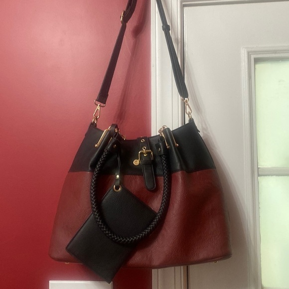 Black Rivet Handbag - Picture 1 of 5
